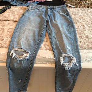American Eagle Mom Jeans